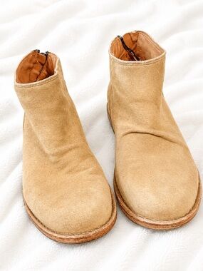 Fiorentini + Baker Tan Suede Ankle Boots Excellent Condition!